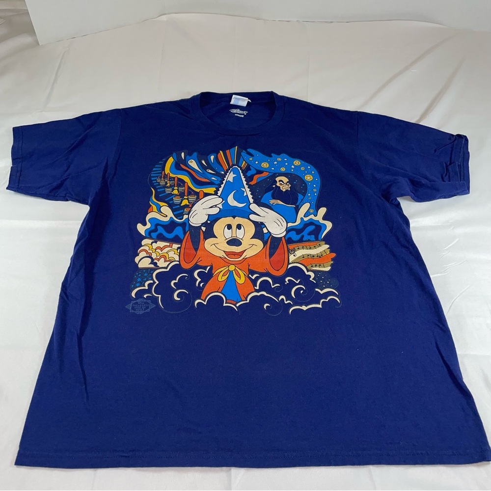 Disney Mickey Mouse Sorcerer Apprentice Fantasia Navy Blue Graphic T-Shirt L